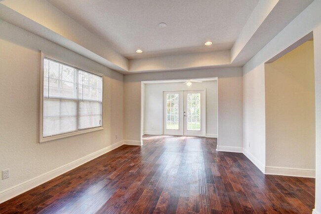 Building Photo - 340 Walton Blvd