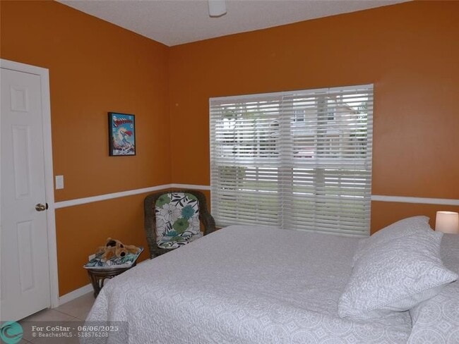 Building Photo - 7614 Colony Lake Dr