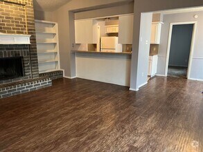 Building Photo - 5406 Duplex - Series C