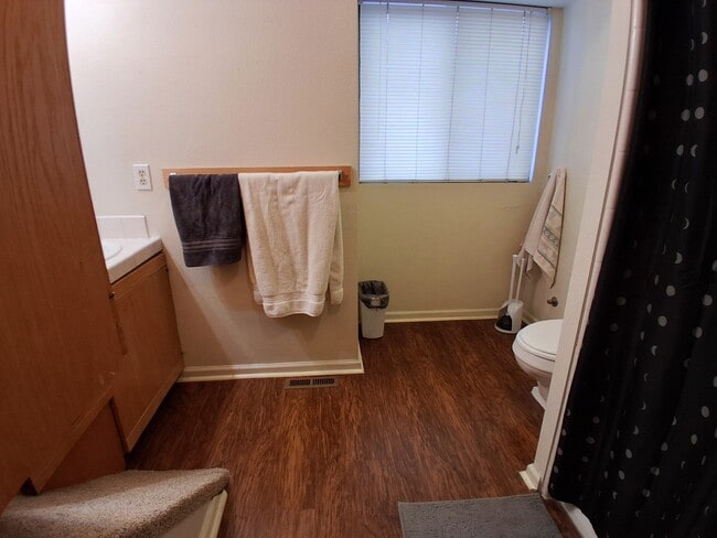 Building Photo - 769 N 200 E