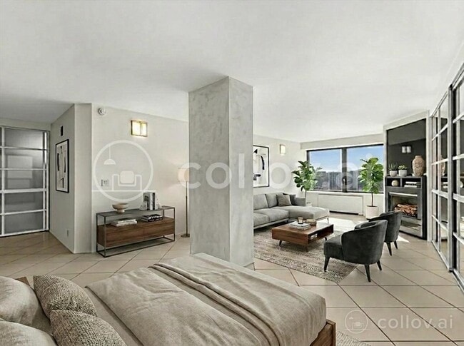 Building Photo - 65 E India Row