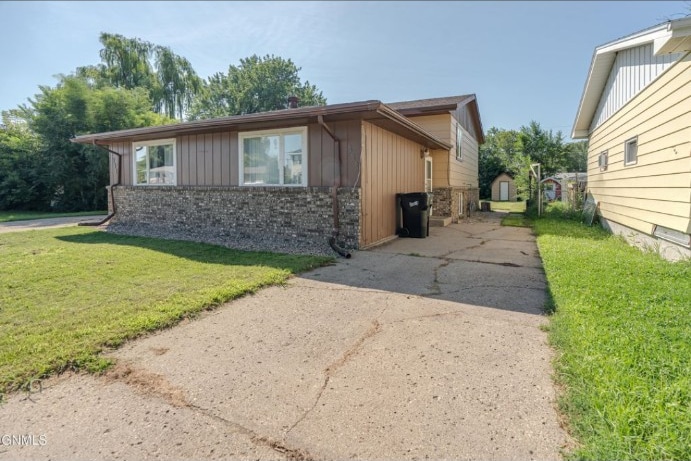 Building Photo - 333 W Ingals Ave