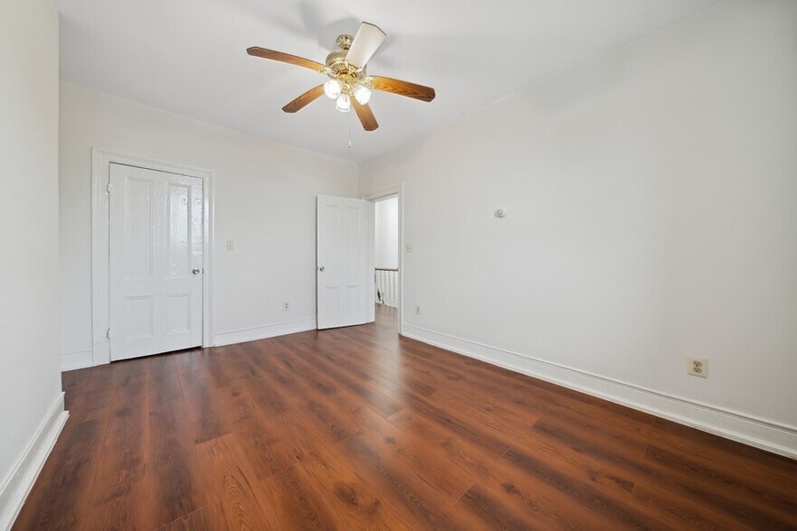 Building Photo - 591 Bramhall Ave