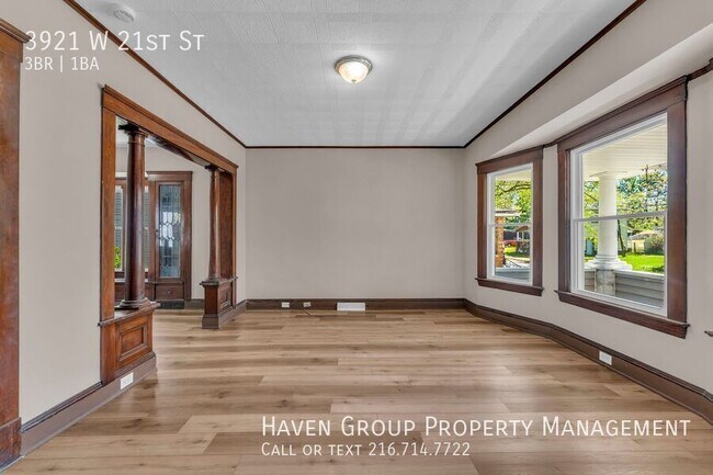 Building Photo - 3921 W 21st St