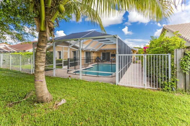 Building Photo - 7572 Silver Woods Ct