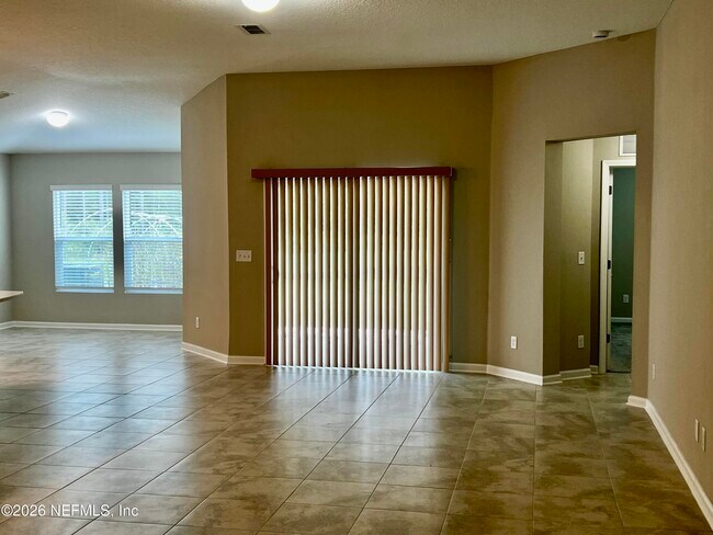 Building Photo - 4918 Big Pine Dr