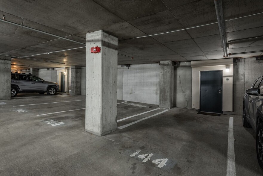 Building Photo - 1684 Fillmore St