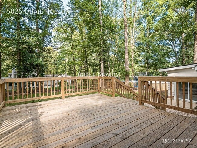 Building Photo - 5025 Quail Hollow Dr