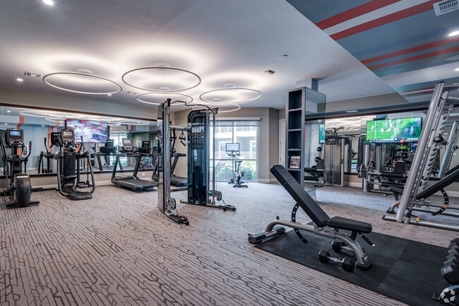 Building Photo - City Living with Sweet Specials