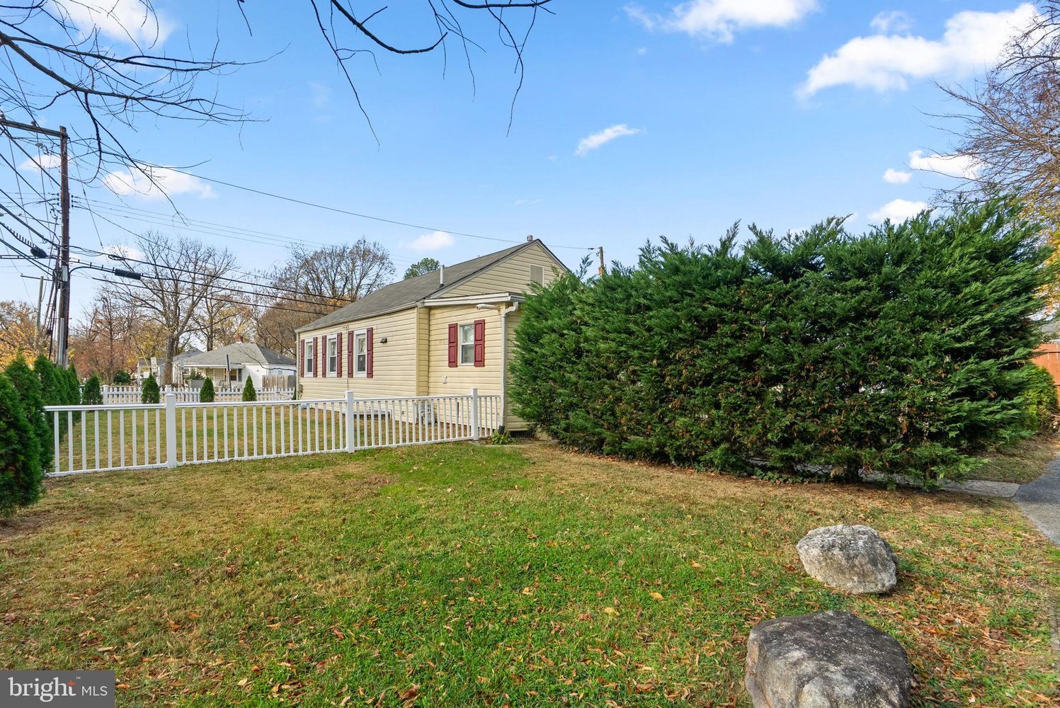 Building Photo - 5701 31st Ave