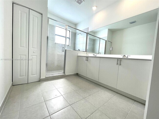 Building Photo - 23174 SW 129th Pl