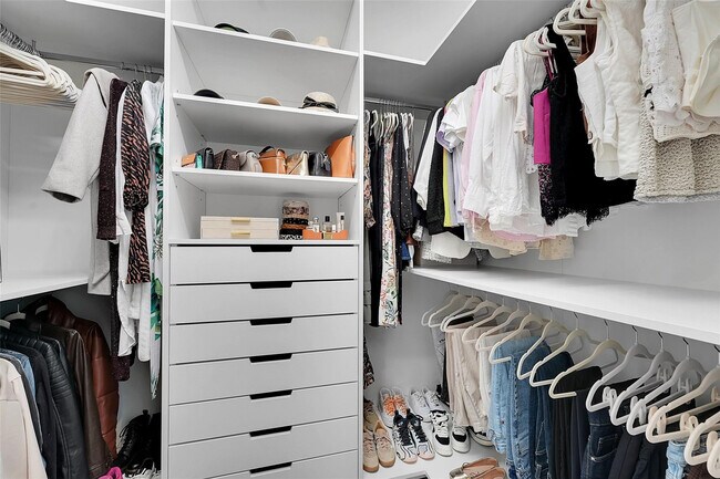 Building Photo - 17178 Tawny Owl Trl