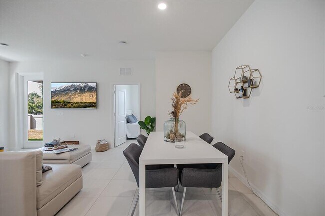 Building Photo - 4377 Small Creek Rd