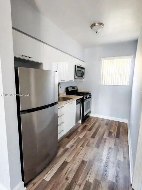 Building Photo - 8000 NE Bayshore Ct