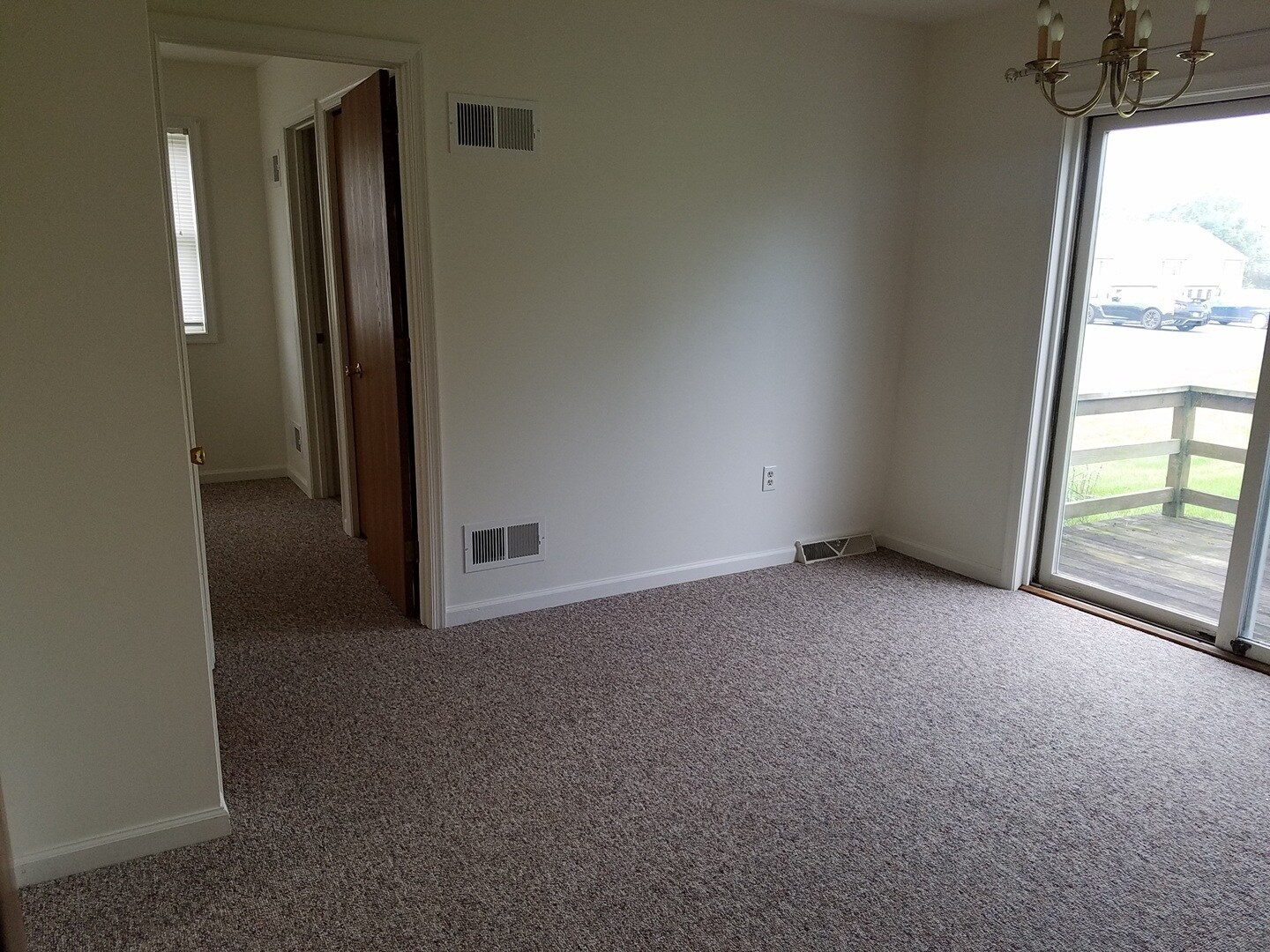 Building Photo - 163 Tom Ave