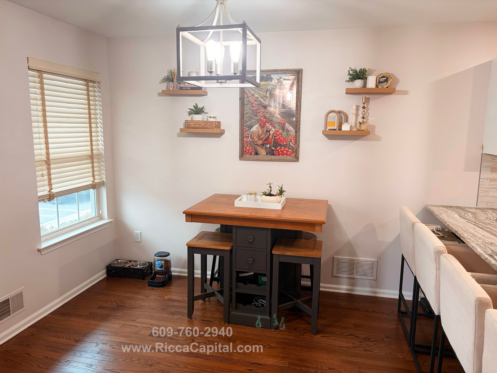 Building Photo - 145 Yorktown Blvd