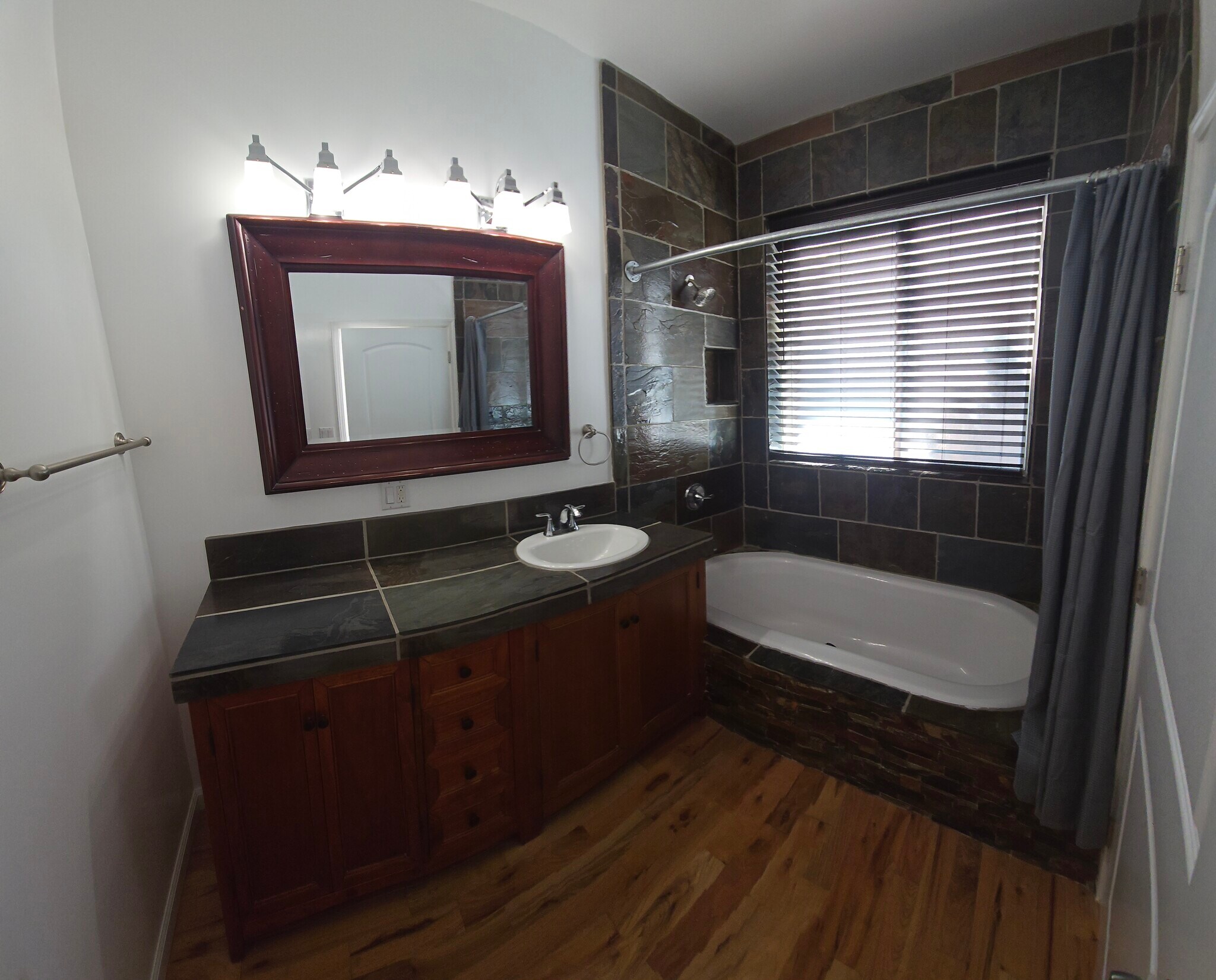 Building Photo - 4431 S Centinela Ave