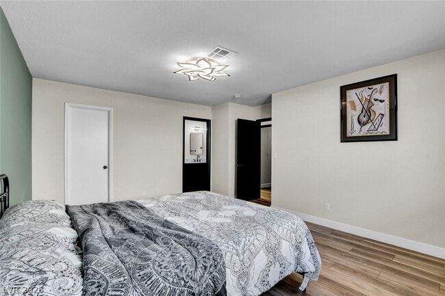 Building Photo - 6009 W Carpenteria Way