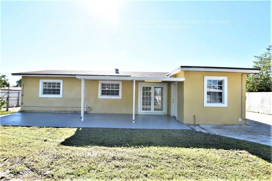 Building Photo - 4921 NW 170th St