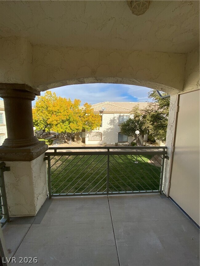 Building Photo - 6804 Indian Chief Dr