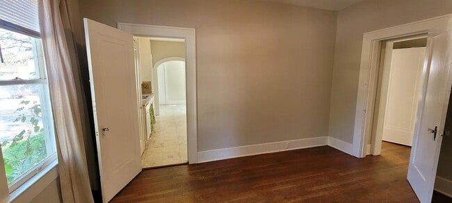 Building Photo - 4405 Red River St