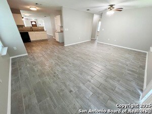 Building Photo - 7906 Copper Brk