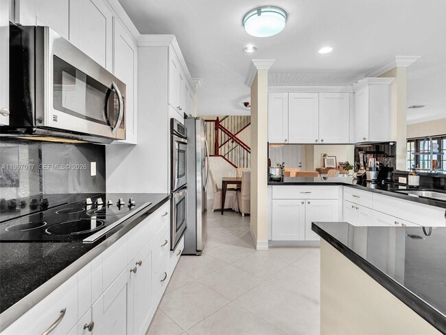 Building Photo - 2901 Hidden Harbour St