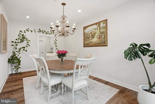 Building Photo - 722 Whitneys Landing Dr