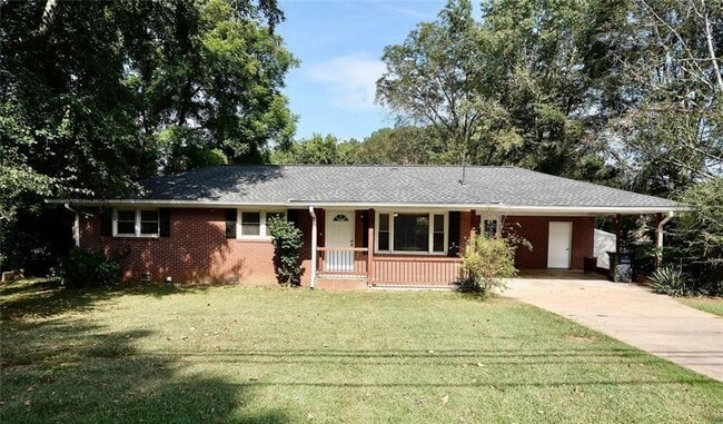 Primary Photo - 4867 Flint Hill Rd SW