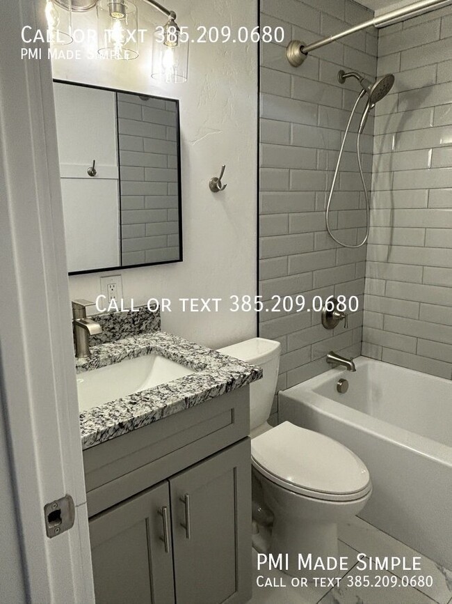 Building Photo - 258 1200 W