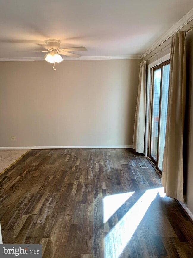 Building Photo - Welcome to Jenney’s Run!