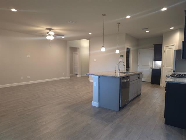 Building Photo - 844 Greenford Mnr