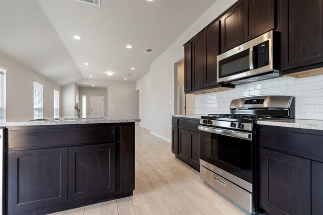 Building Photo - 187 Living Reef Dr