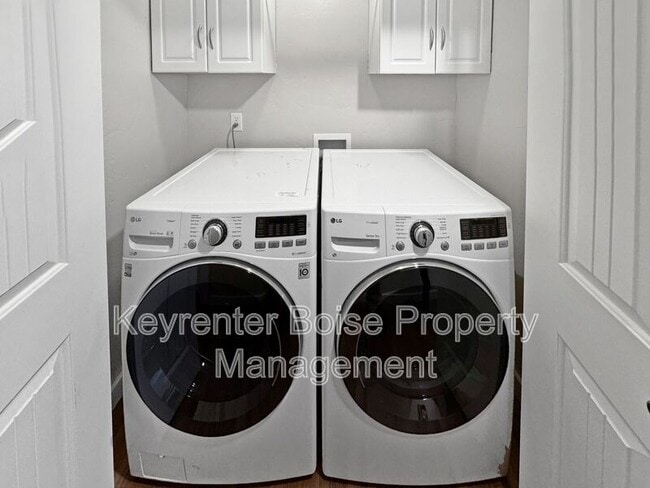 Building Photo - 4727 Arrowhead Way