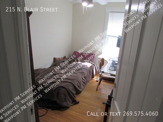 Building Photo - 215 N Blair St
