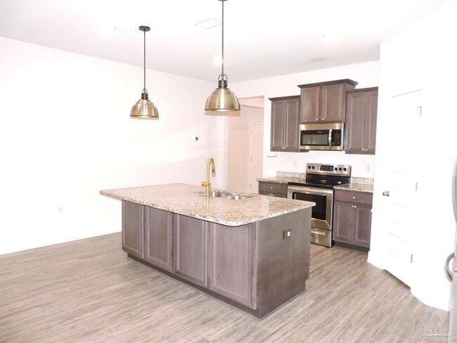 Building Photo - 3777 Hawks Landing Cir