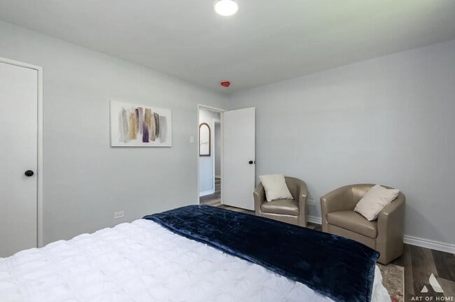 Building Photo - 1486 Burnham Ave