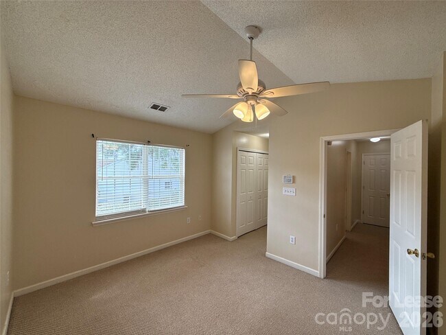 Building Photo - 15318 Brynfield Dr