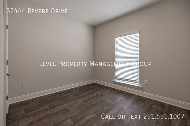 Building Photo - 32444 Revere Dr