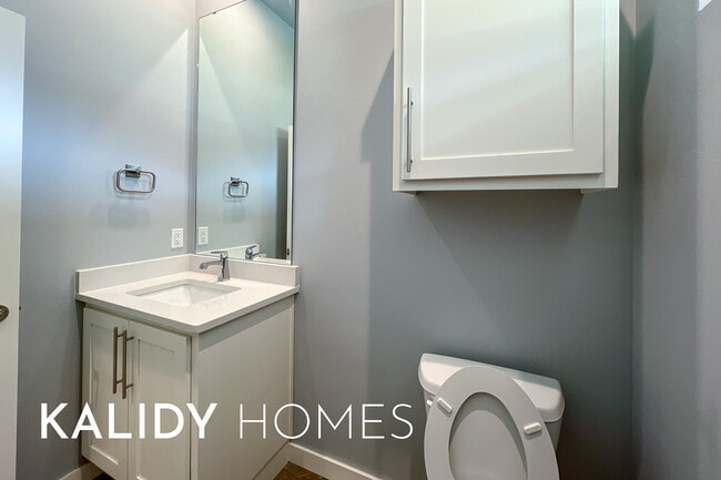 Building Photo - 17859 Salem Rd