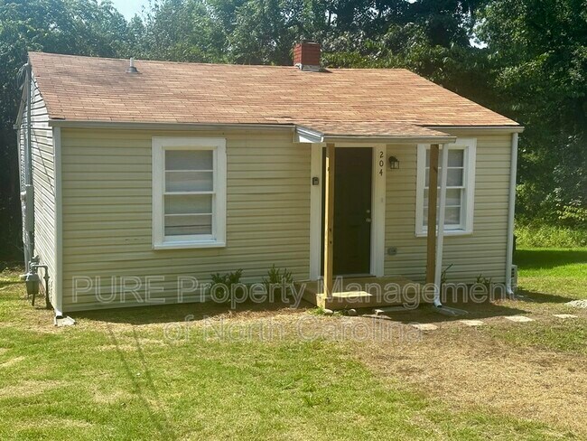 Building Photo - 204 Bookington Dr