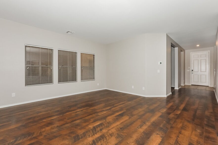 Building Photo - 21116 E Tierra Grande Dr