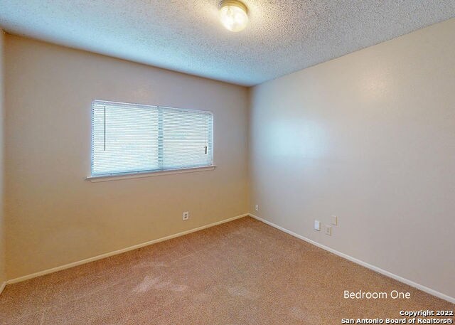 Building Photo - 6823 Columbia Ridge Dr