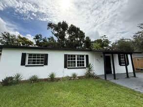 Building Photo - 4011 Mesa Ave