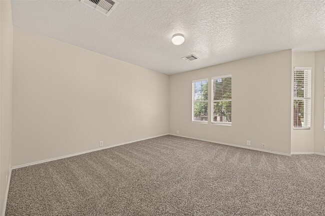 Building Photo - 18915 S Lyford Dr