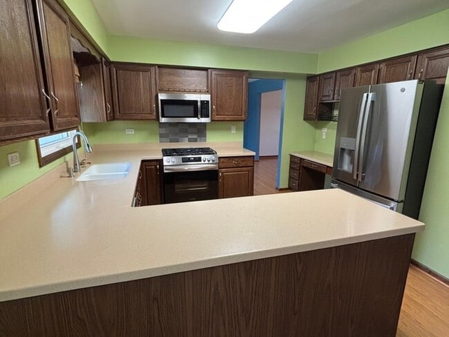 Building Photo - 4705 Elm St