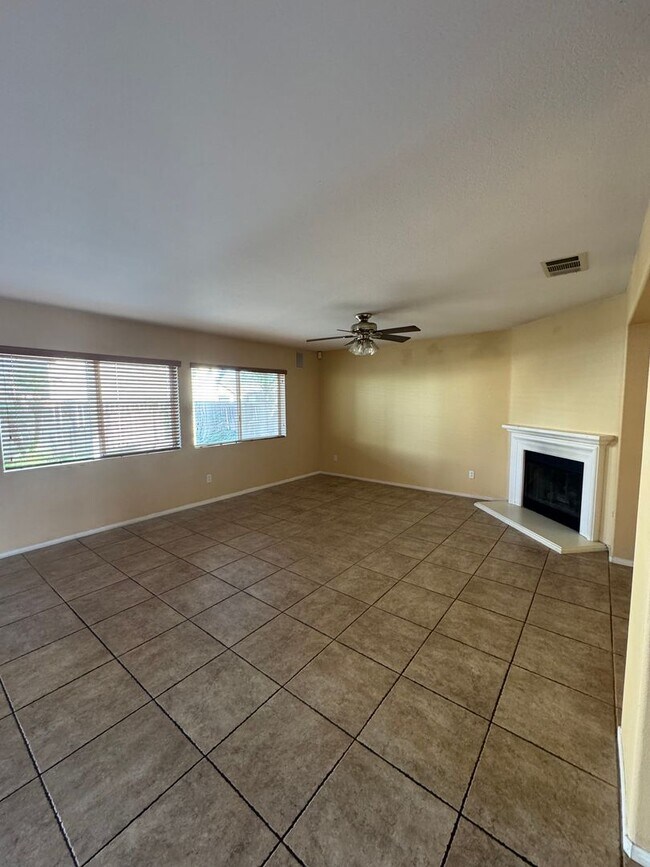 Building Photo - MOVE-IN SPECIAL!! Welcome to Your New Home...