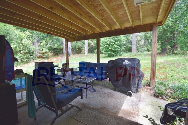 Building Photo - 3 Bed 2 Bath Home in Ruston!