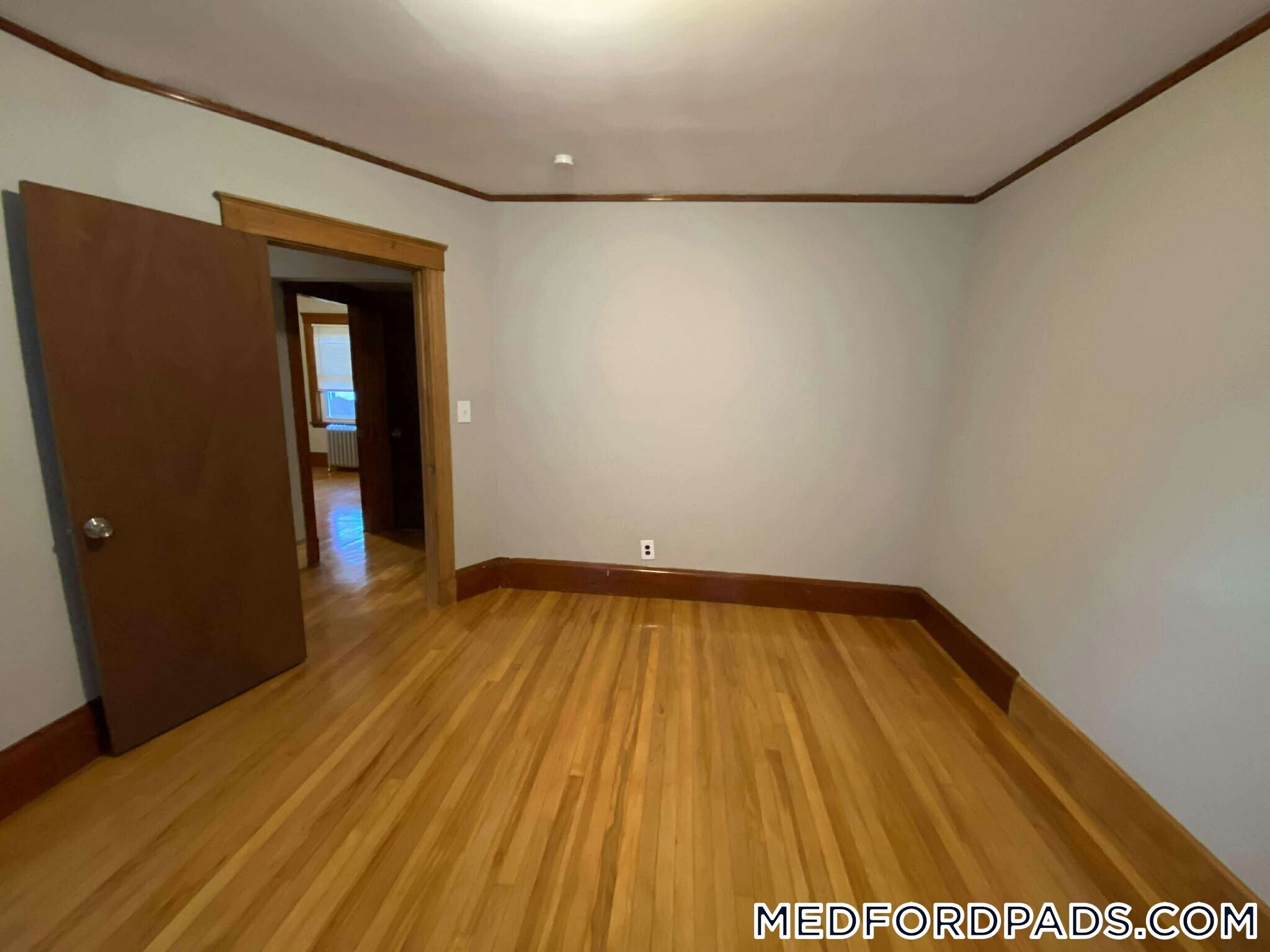 Building Photo - 60 Pinkert St