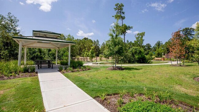 Building Photo - 203 Fallow Deer Dr